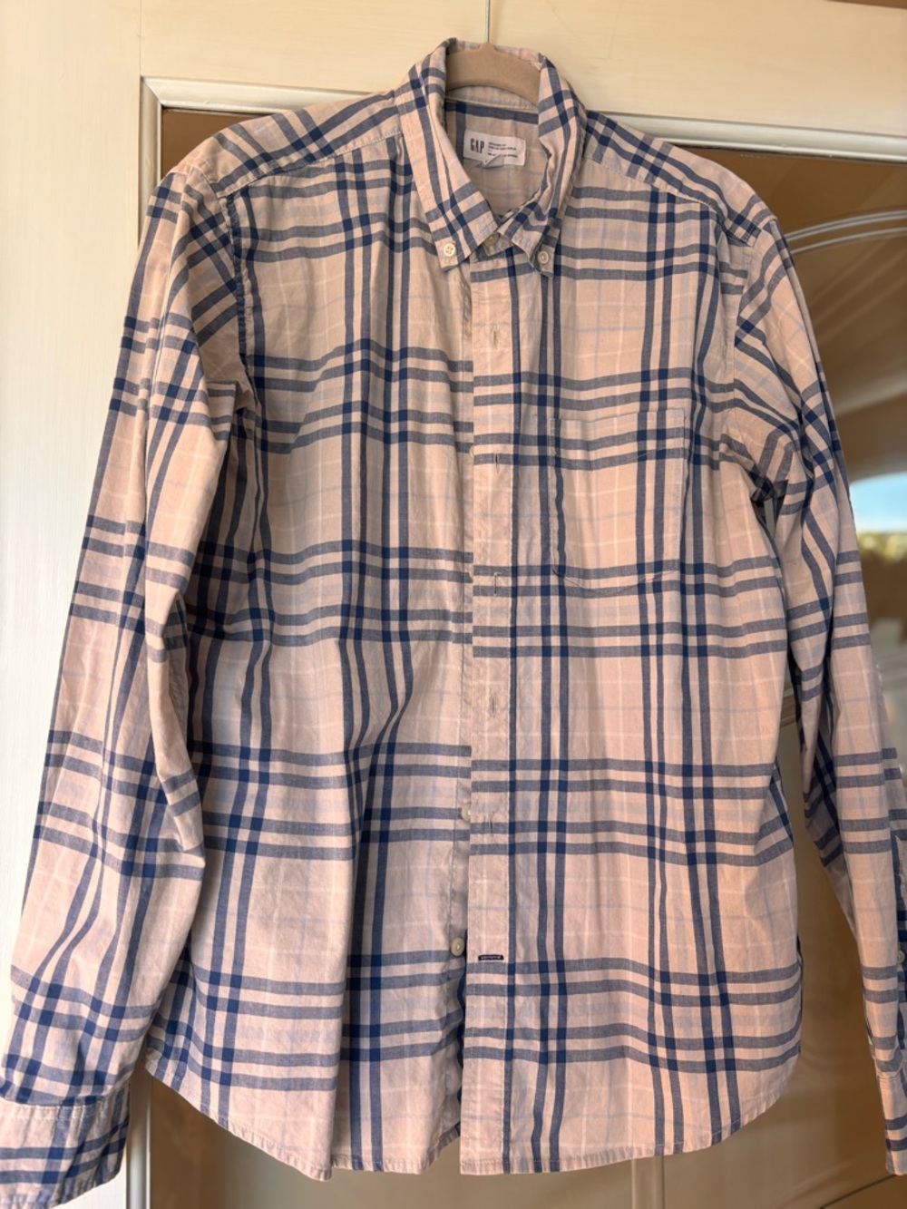 GAP Men's Plaid Button-Down Shirt in Beige and Navy Blue